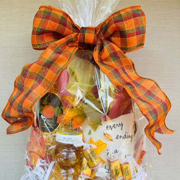 Fall🍁 Tea lovers Gift Bag, Gifts for her, Birthday Gift, Care Package - Picture 3 of 6